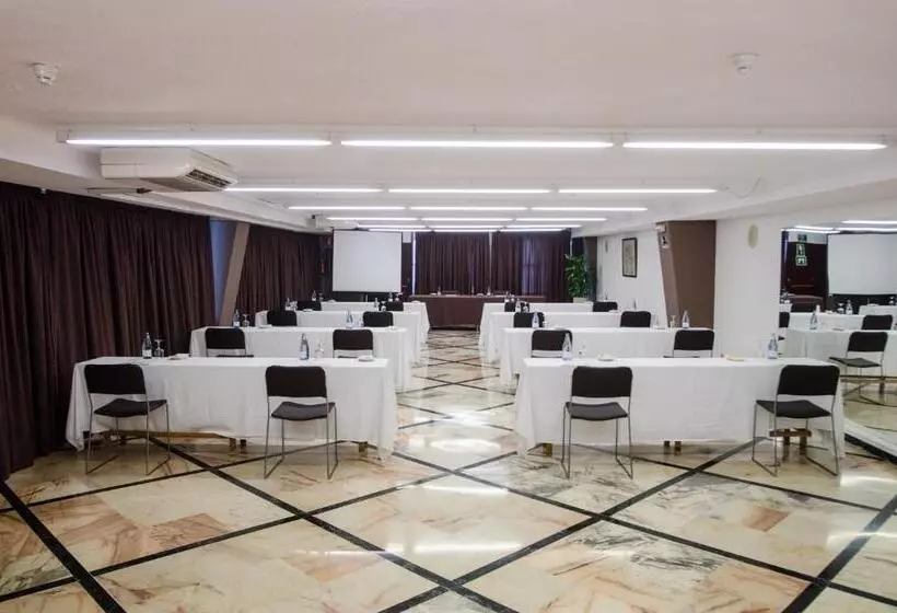 فندق Catalonia Las Vegas - Adults Only