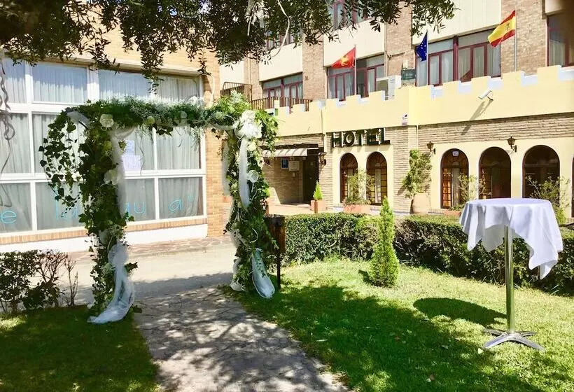 Отель El Aguila