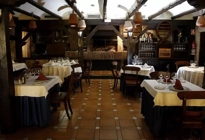 Отель El Aguila