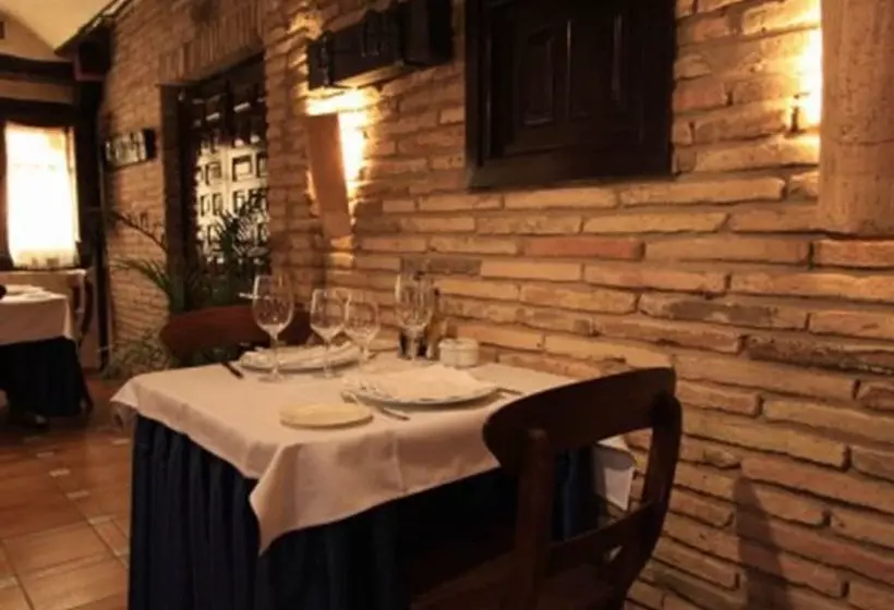 Отель El Aguila