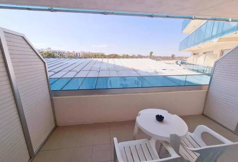 ホテル Golden Donaire Beach