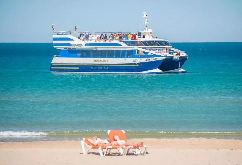 ホテル Golden Donaire Beach