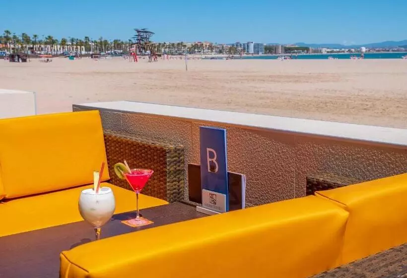 ホテル Golden Donaire Beach