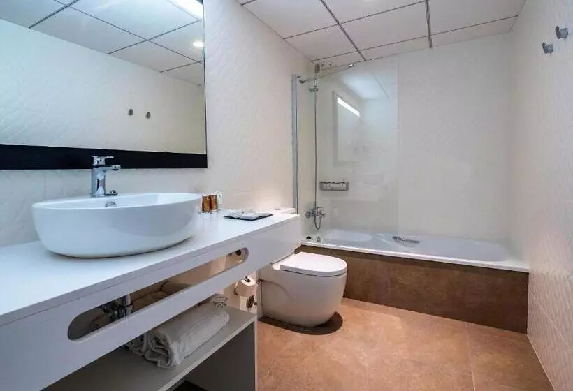 ホテル Golden Donaire Beach