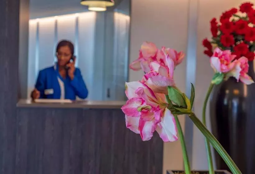 ホテル Golden Donaire Beach