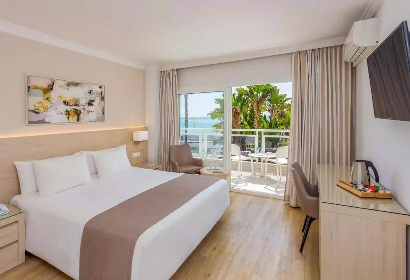 Отель Las Arenas, Affiliated by Melia