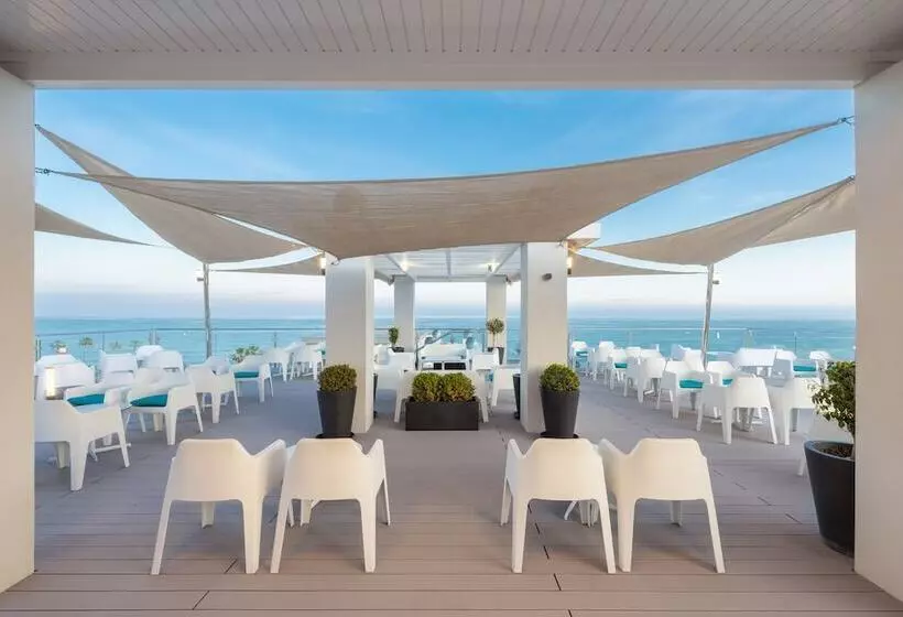 Отель Las Arenas, Affiliated by Melia