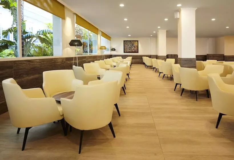 Отель Las Arenas, Affiliated by Melia