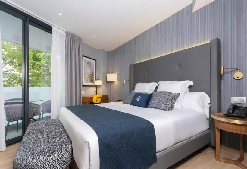 Hotel Lima   Adults Recommended