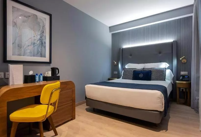 Hotel Lima   Adults Recommended