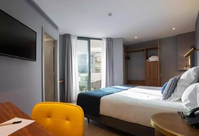 Hotel Lima   Adults Recommended