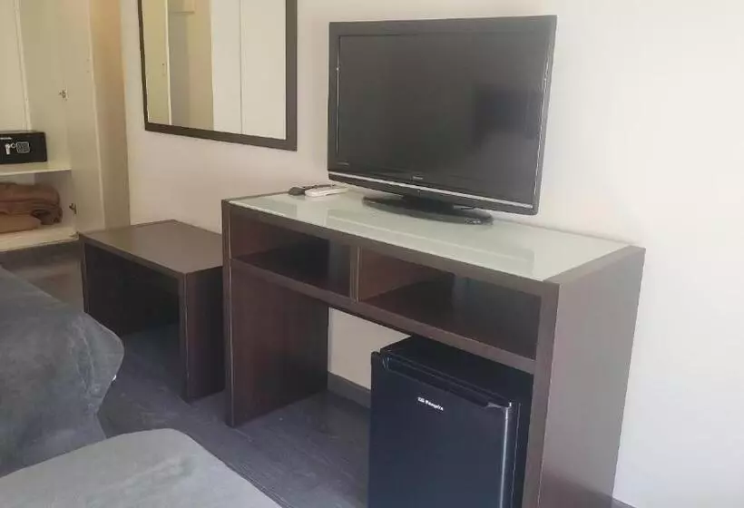 هتل Madrid De Sevilla