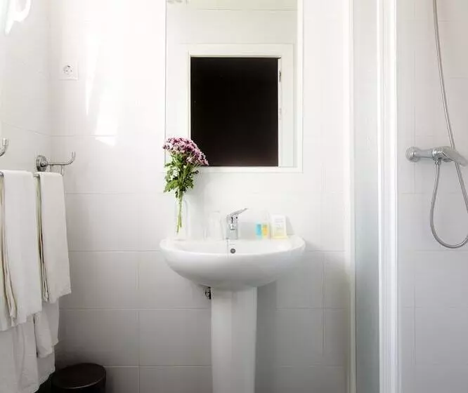 هتل Madrid De Sevilla