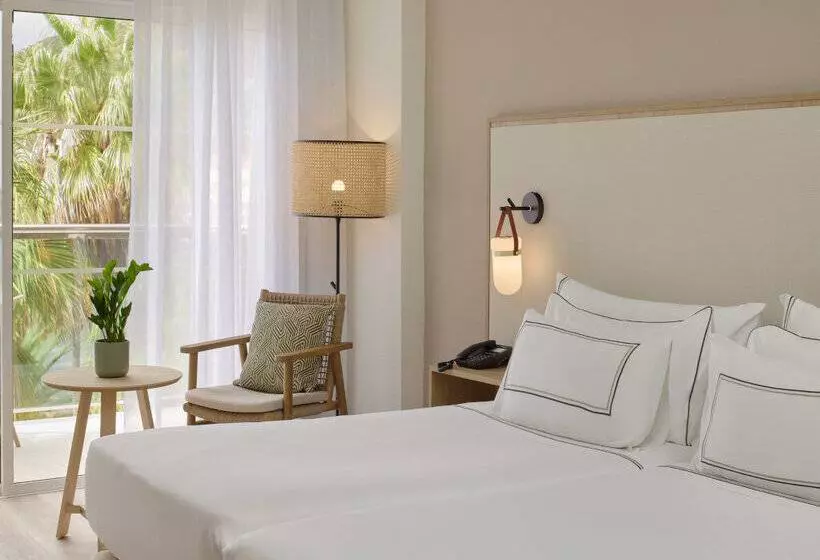 Отель Meliá La Palma