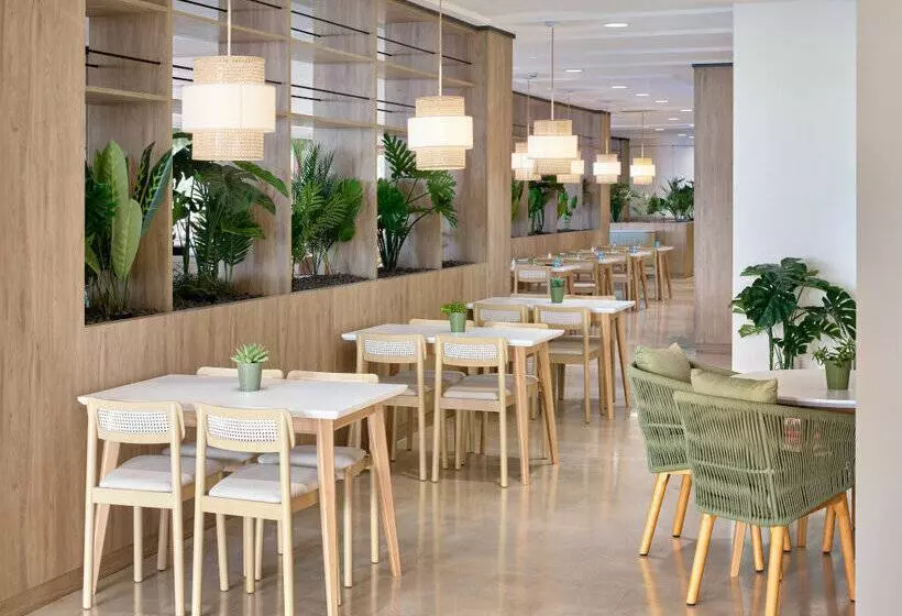 Отель Meliá La Palma