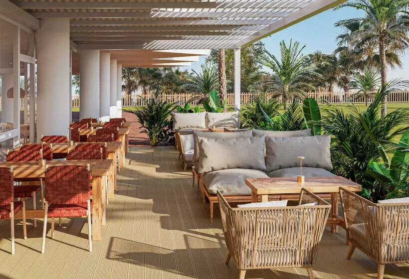 Отель Meliá La Palma