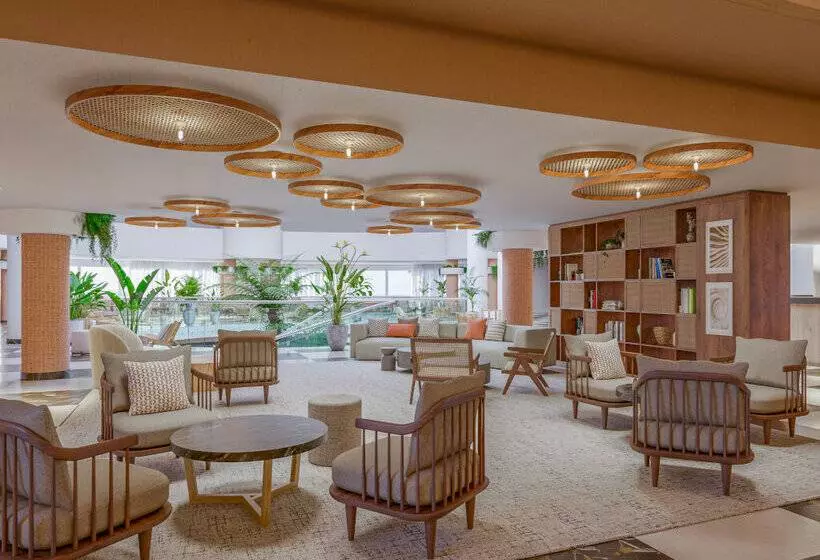 Отель Meliá La Palma