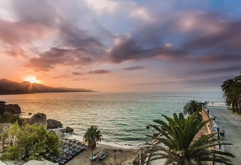 ホテル Nerja Club By Dorobe