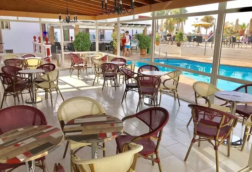 ホテル Nerja Club By Dorobe