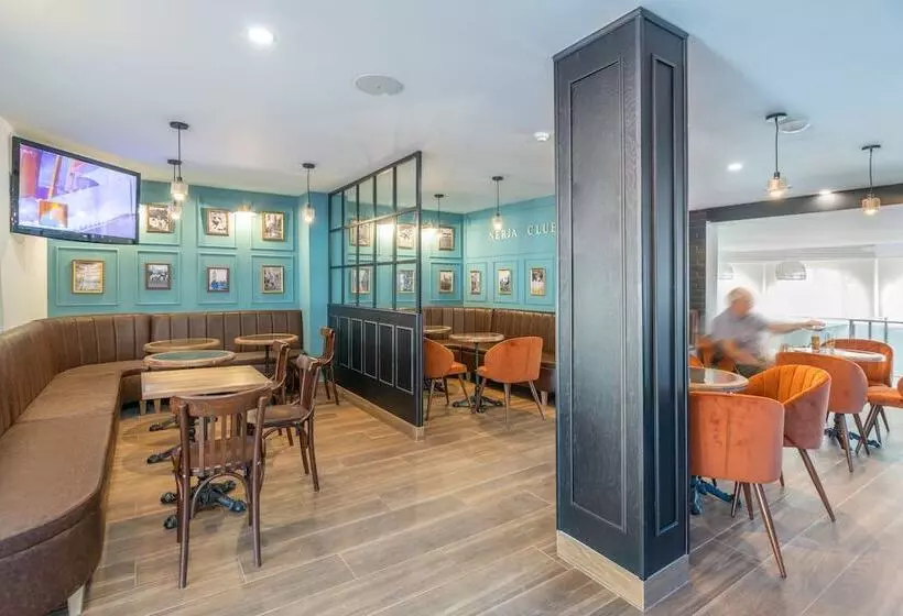 ホテル Nerja Club By Dorobe