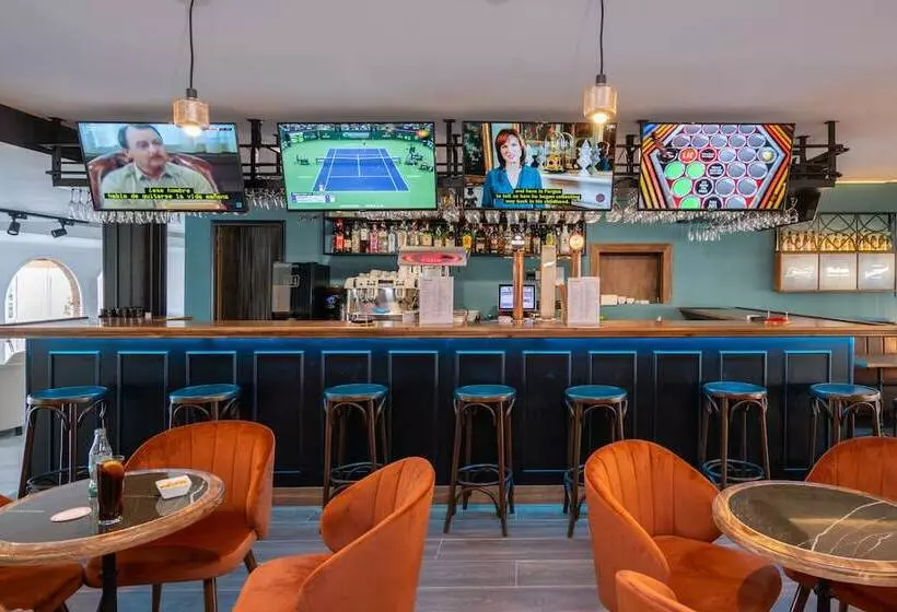 ホテル Nerja Club By Dorobe