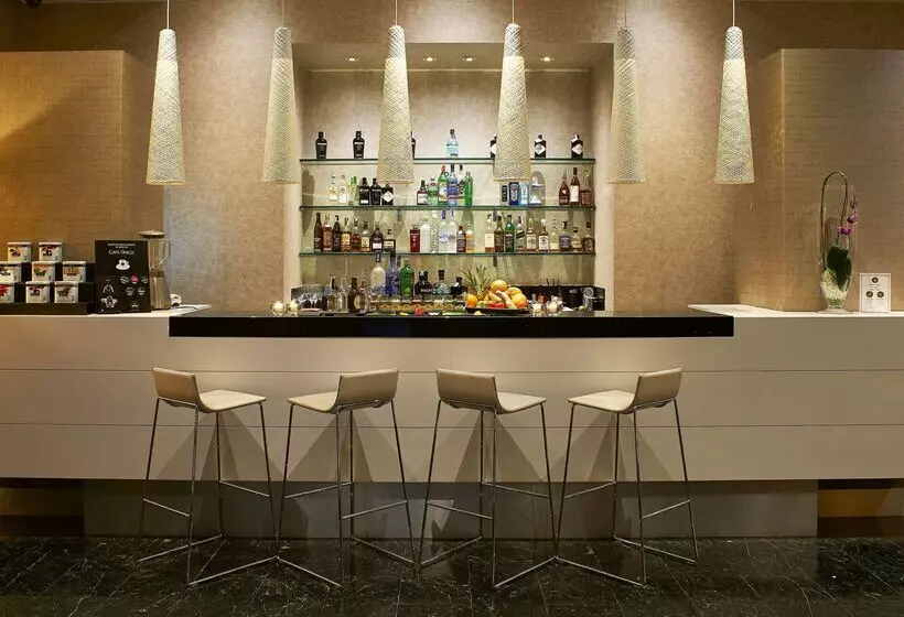 בית מלון כפרי NH Collection Villa De Bilbao