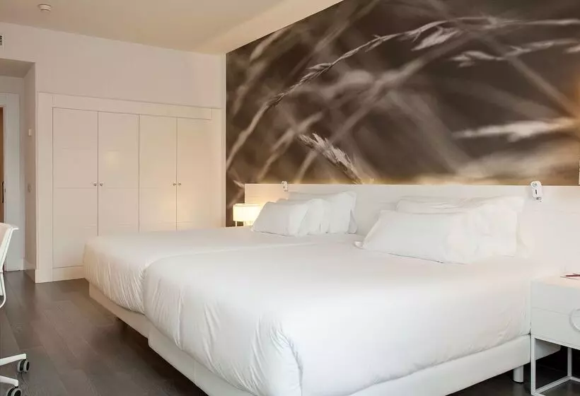 בית מלון כפרי NH Collection Villa De Bilbao