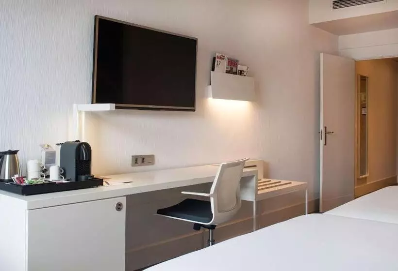 בית מלון כפרי NH Collection Villa De Bilbao