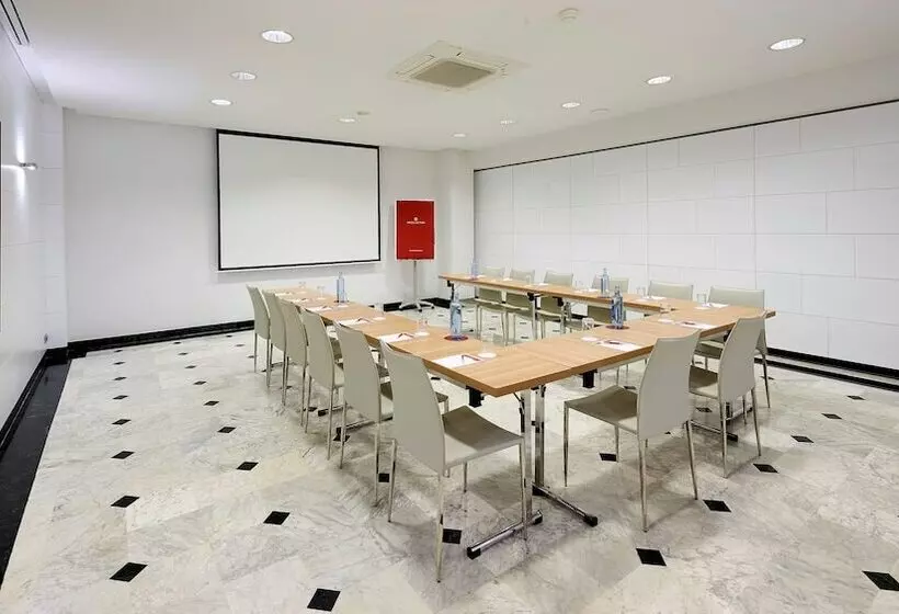 בית מלון כפרי NH Collection Villa De Bilbao