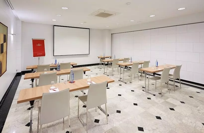 בית מלון כפרי NH Collection Villa De Bilbao