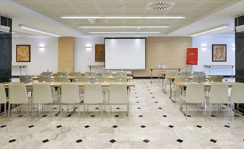 בית מלון כפרי NH Collection Villa De Bilbao