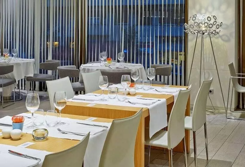 בית מלון כפרי NH Collection Villa De Bilbao