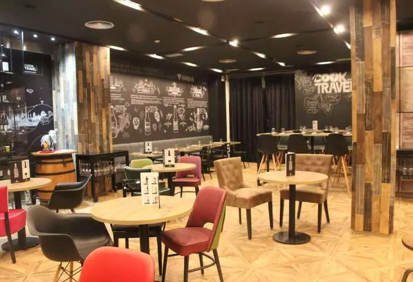 Hotel Num