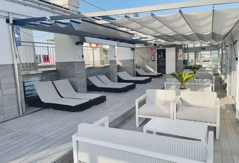 Hotel Num