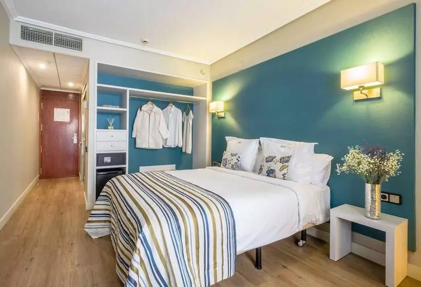Hotel Num