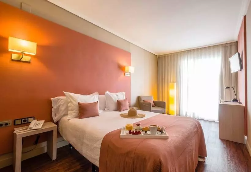 Hotel Num