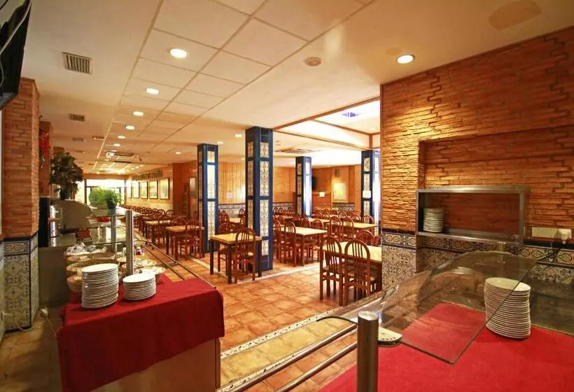 Отель Paris Centro