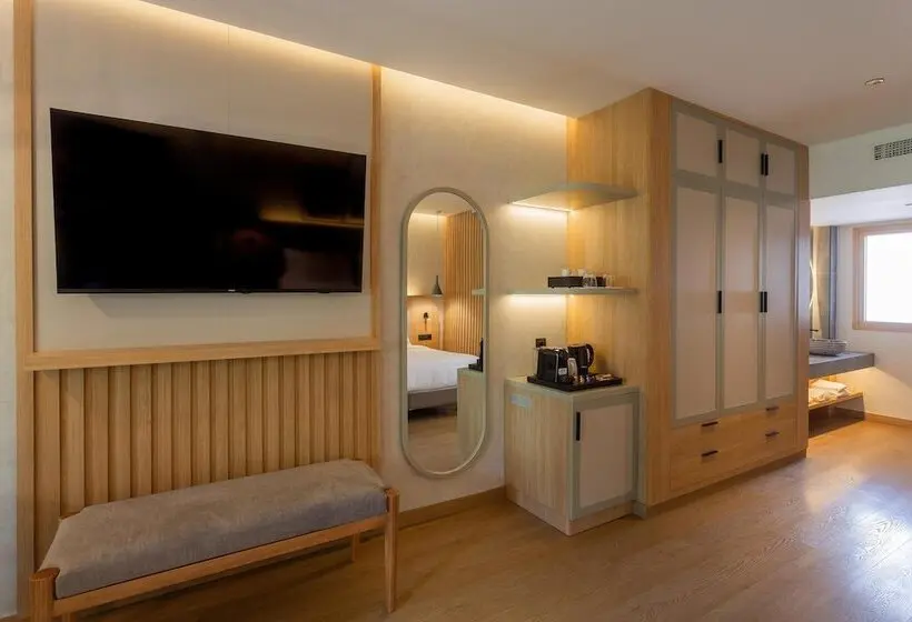 ホテル Radisson Resort & Residences Tenerife