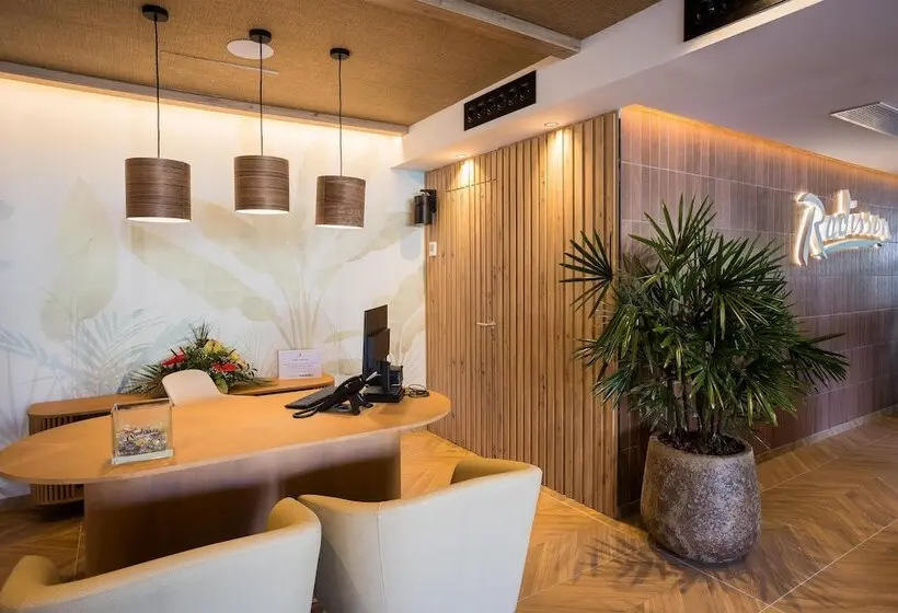 ホテル Radisson Resort & Residences Tenerife