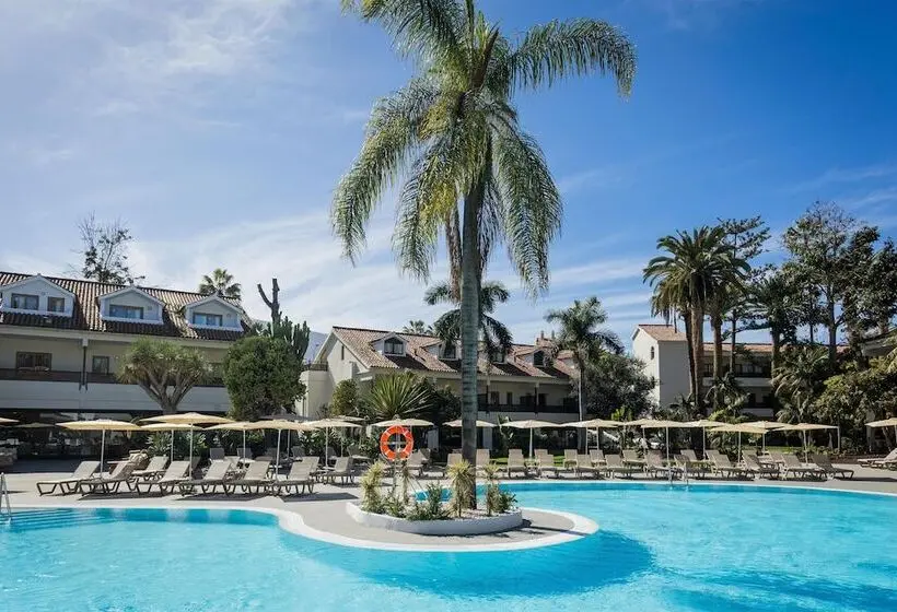 ホテル Radisson Resort & Residences Tenerife