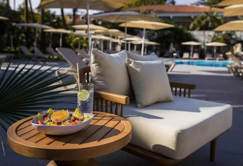 ホテル Radisson Resort & Residences Tenerife