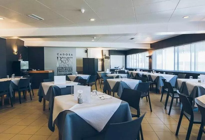 בית מלון כפרי Restaurante Cadosa