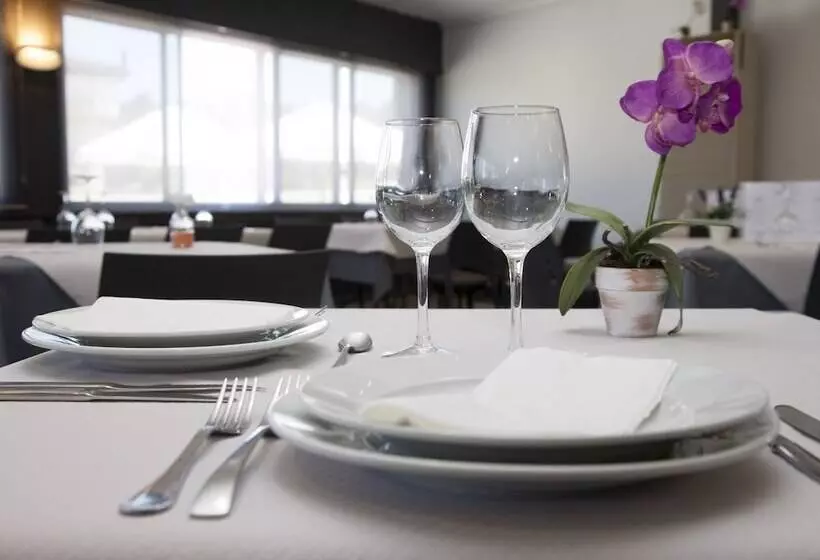 בית מלון כפרי Restaurante Cadosa