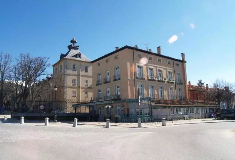 Отель Roma