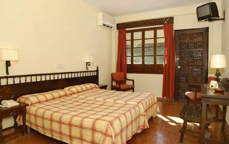 Отель Avante Goya