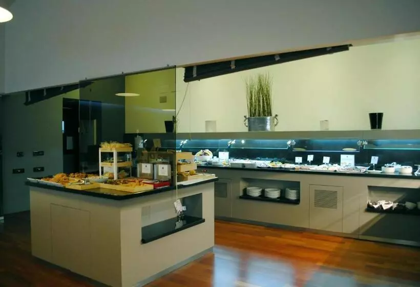 Parador De Antequera