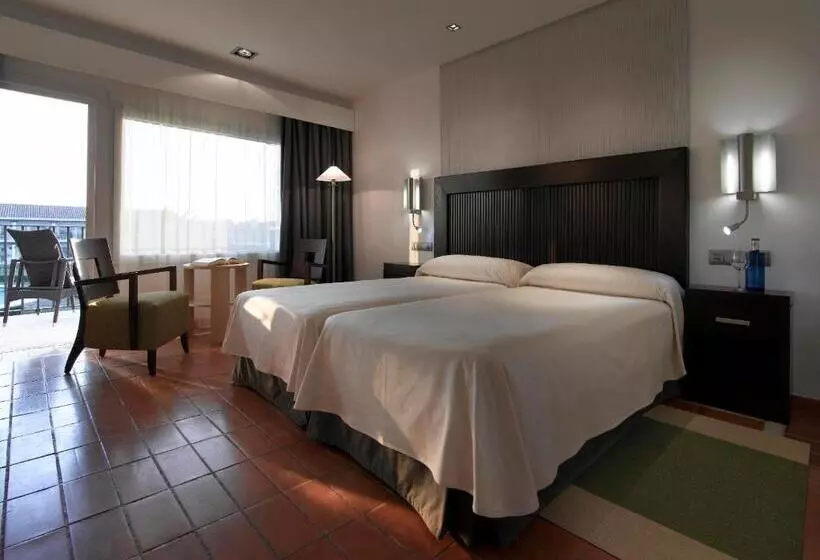 Parador De Malaga Golf