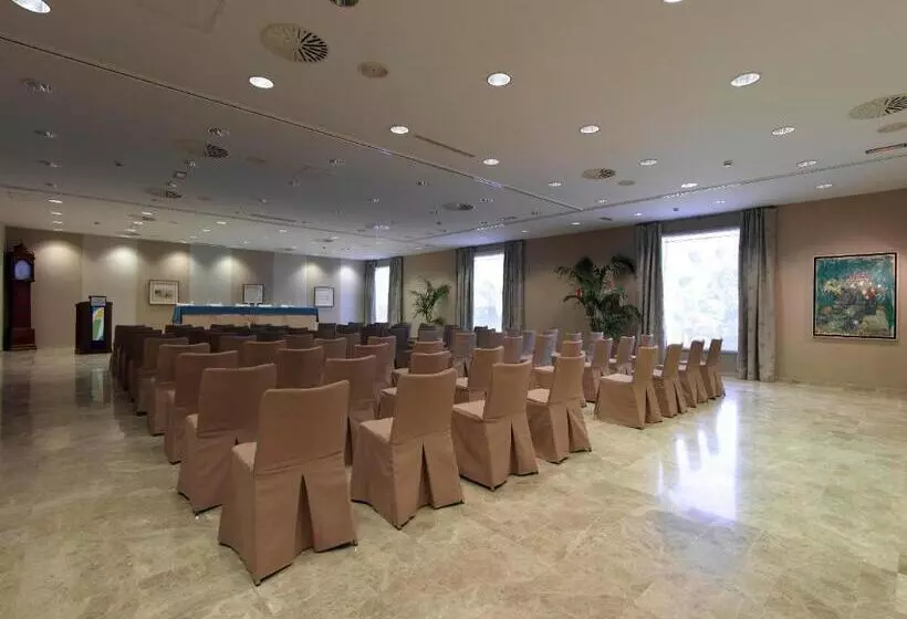 Parador De Malaga Golf