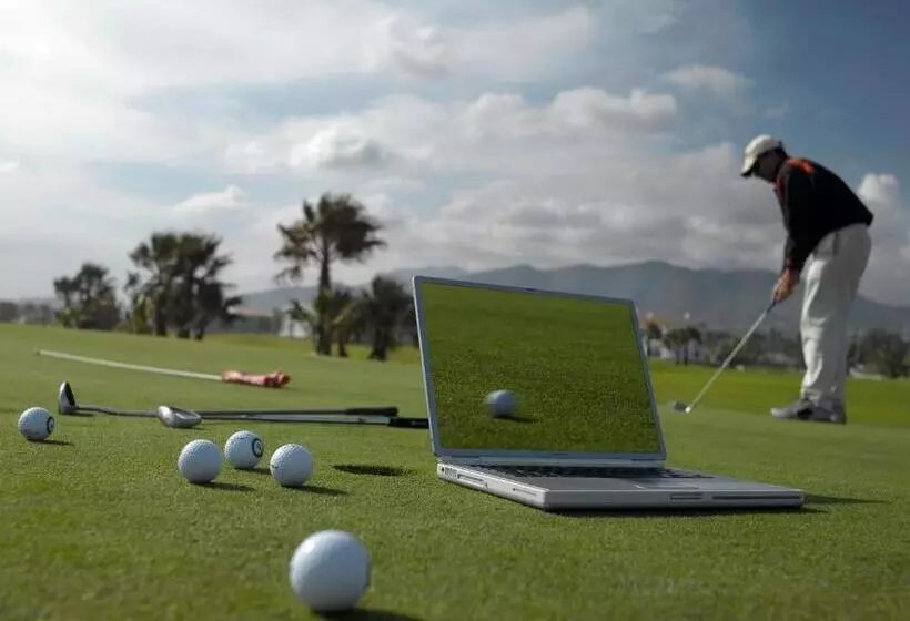 Parador De Malaga Golf