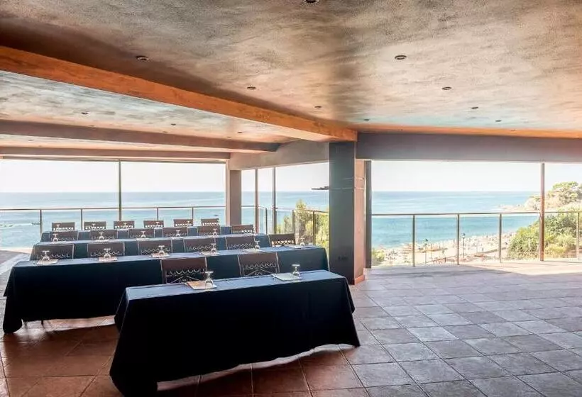 Rigat Park & Spa Hotel   Adults Recommended